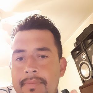 Meet your Posher, Fernando